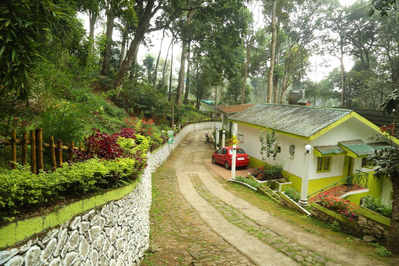 Oyo 4651 Woodpecker Resort Munnar Exterior photo